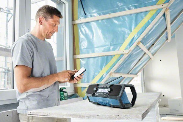 Radio: Bosch DAB+ Baustellenradio mit DAB+ GPB 18V-2 SC – Nuovo e nell'imballaggio originale da Koppigen venduto da Bracher_Mail-House 2