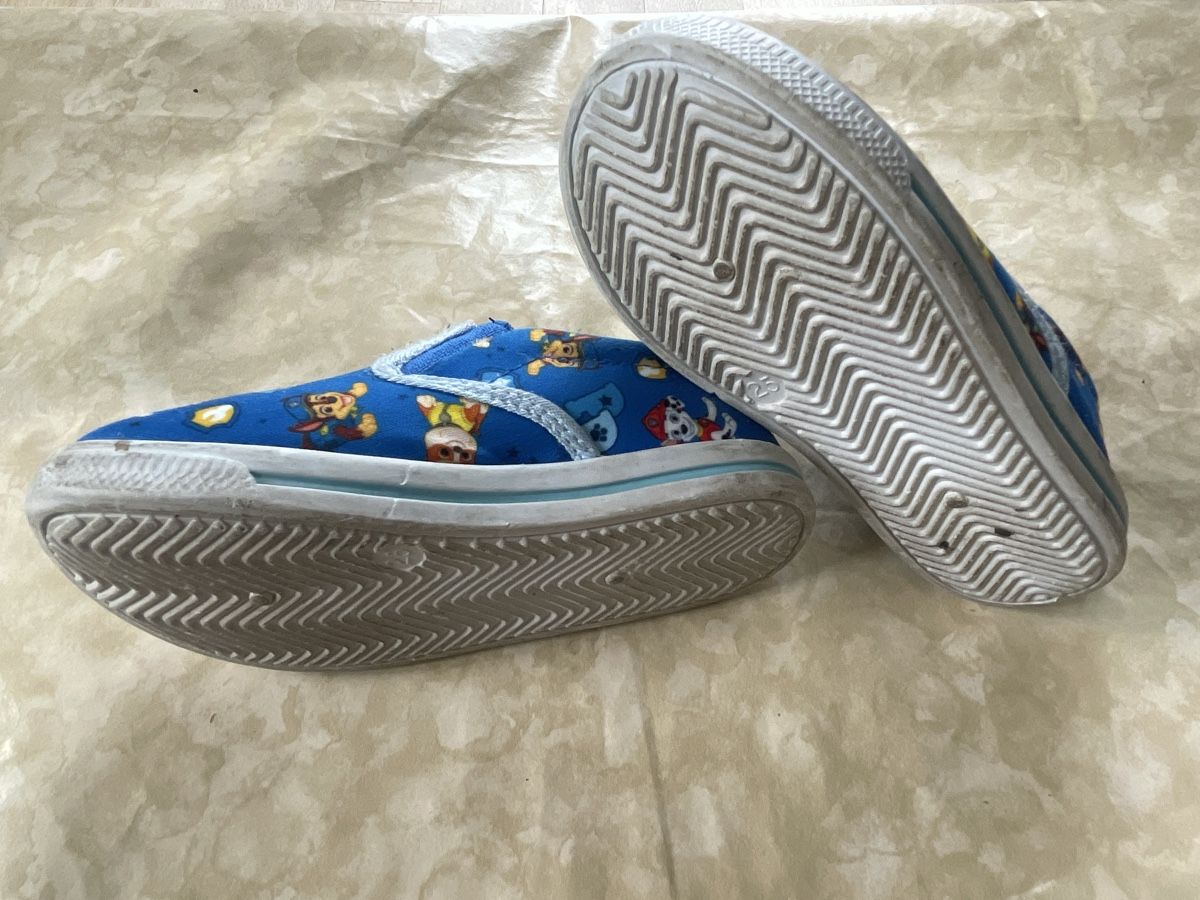 Scarpe per ragazzi: Paw Patrol Hausschuhe, Gr.25 – Usato da Gossau SG venduto da Snikitas 1