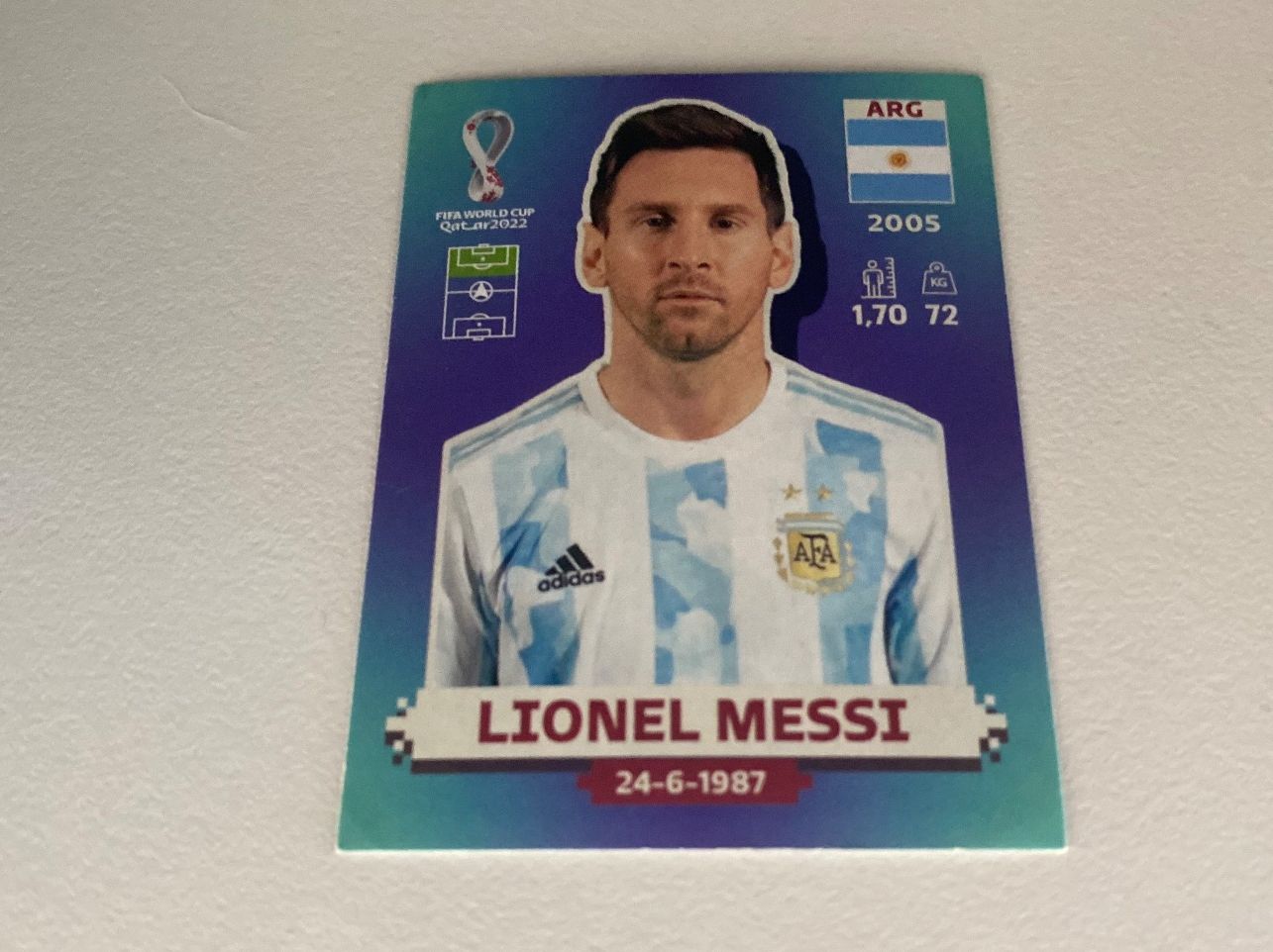 Panini Carte collezionabili: Panini Bild Messi. Argentinien WM 2022. Seltene Version – Usato da Hergiswil LU venduto da FcMalkov