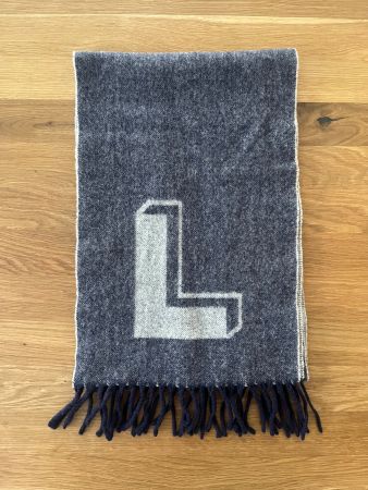 Lacoste Wollschal reversibel Navy/Grau 180x30cm