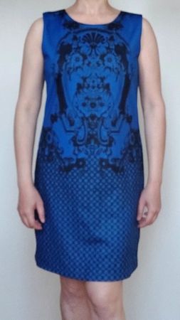 Elegantes Sommerkleid Versace Stil