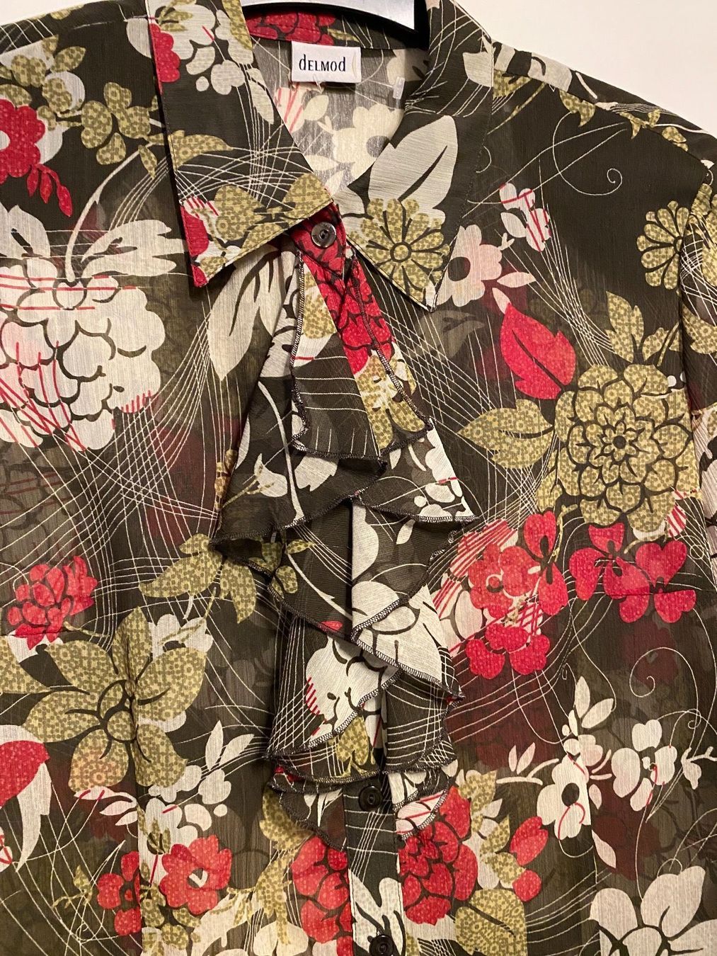 Blusen: Bluse von DELMOD gr.38 – Gebraucht aus Pfungen von Sheki56 1