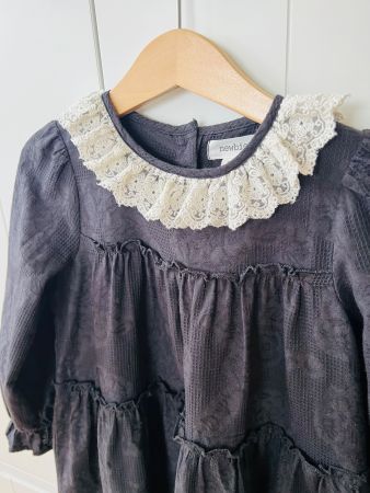 Newbie 122 elegant schwarz Spitze
