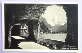Axenstrasse, Flüelen mit Bristenstock