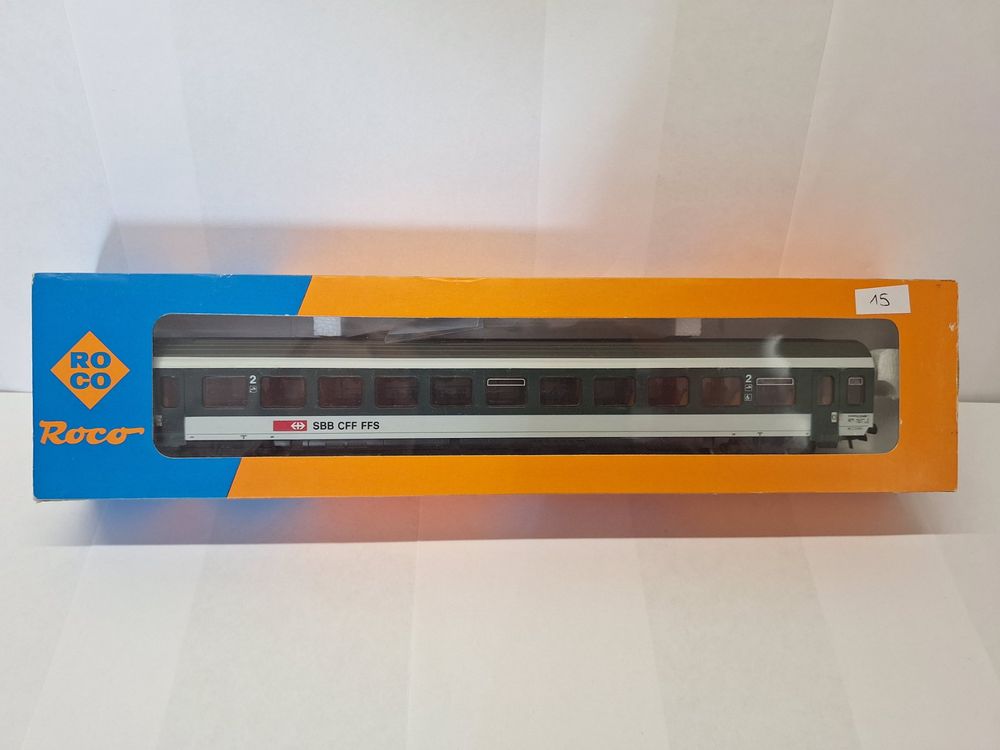 Wagon Voyageurs Suisse Roco HO – SBB CFF FFS N°202-3 – Échelle 1/87 – Réf 74635