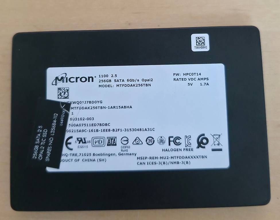 Harddisks: Micron 1100 256GB SATA SSD  – Gebraucht aus Basel von Junior_Store