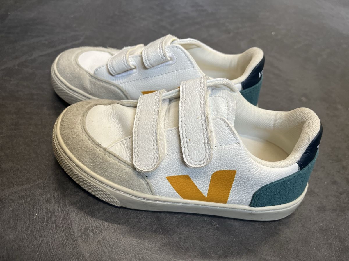 Veja Scarpe per ragazzi: Neue Veja Gr 30 – Nuovo (secondo la descrizione) da Naters venduto da Gugus89