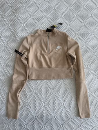 Nike Air Crop Sweater Gr. S