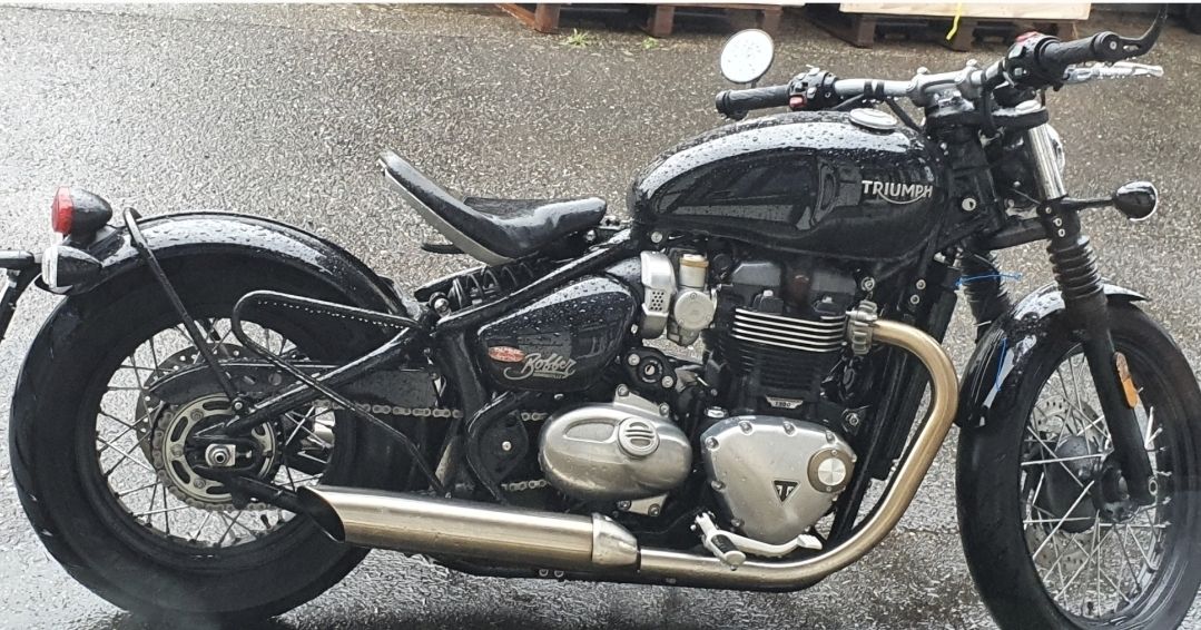 Triumph Sonstige: Triumph Boneville Bobber 1200 ABS Originalzustand – Gebraucht aus Schwarzhäusern von Passat30 2