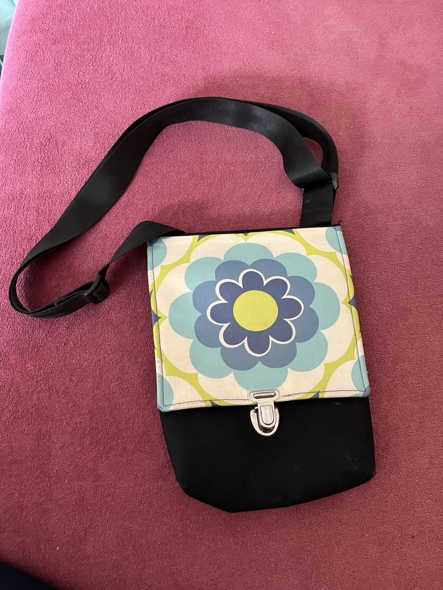 Sacs & sacs à dos: Tasche – D'occasion à Lenzburg par eljare