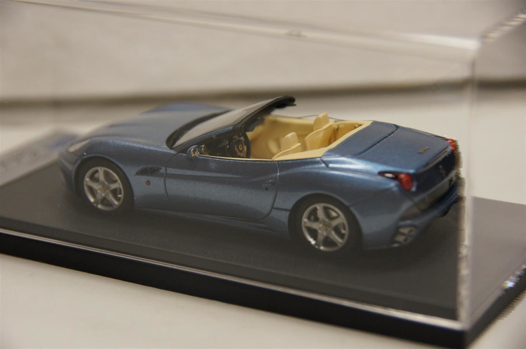 Modellini d'auto: 1/43 Ferrari California blau – Nuovo e nell'imballaggio originale da Stein AR venduto da Krabbe2 1