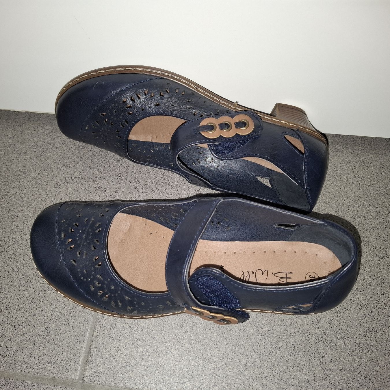 Damenschuhe: Bequeme Sommerschuhe Gr. 38, B-Ware – Neu (gemäss Beschreibung) aus Oftringen von januarloch 4