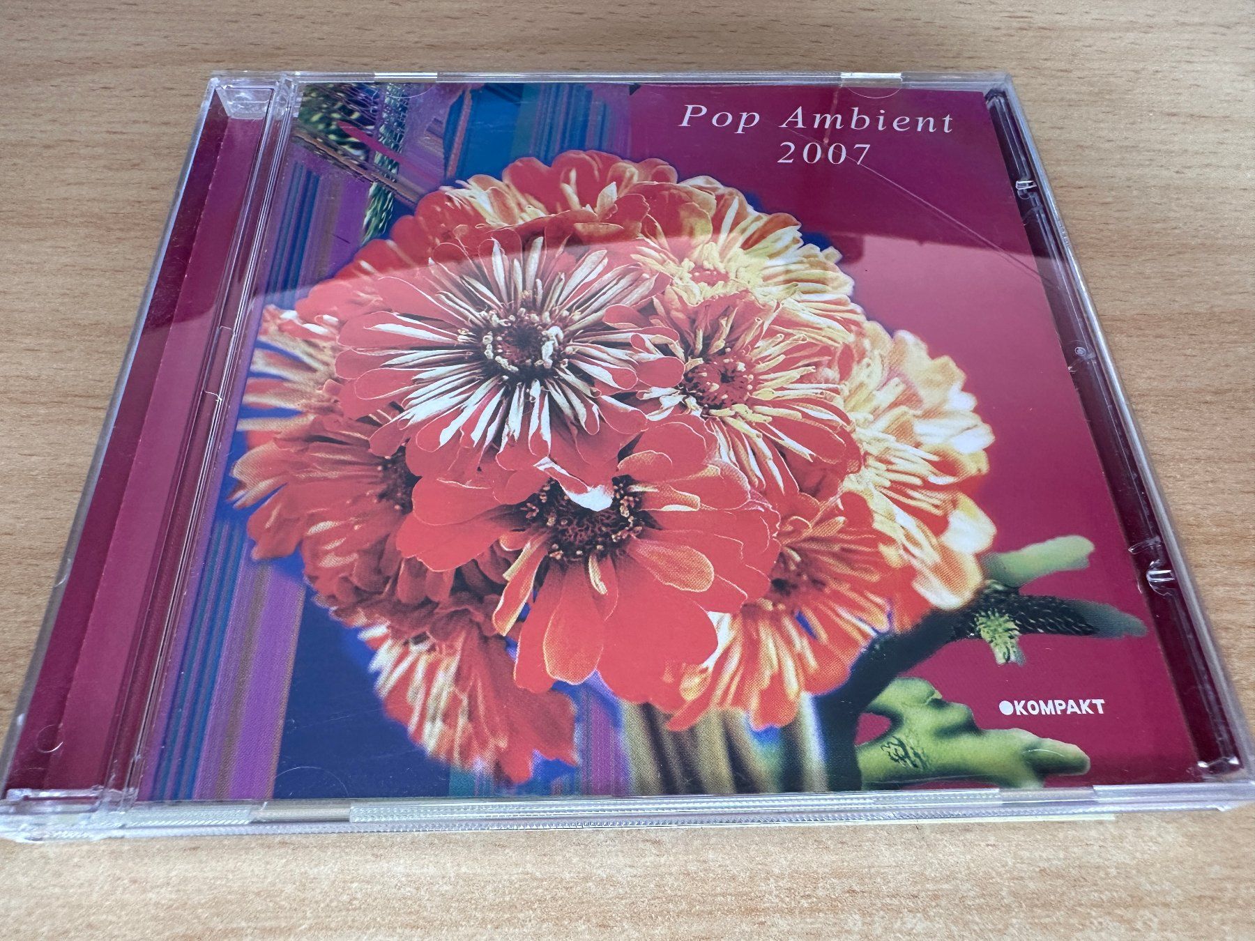 CD: Various – Pop Ambient 2007 – Usato da Rikon im Tösstal venduto da Alpenmutz