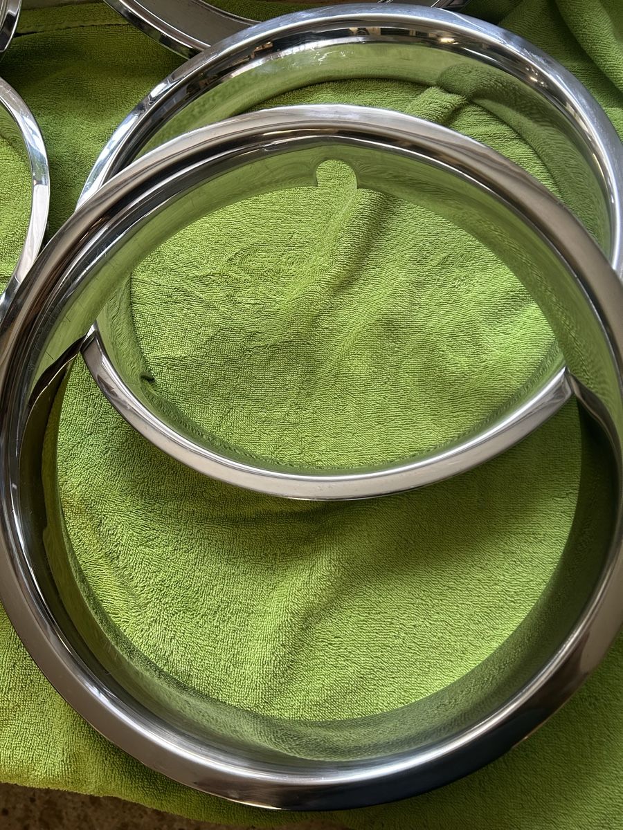 Jantes: Radringe Felgenchromringe 14" Oldtimer – D'occasion à Trimbach par Taunusteile 1