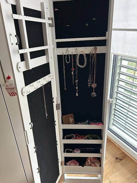 Armadi: Armoire bijoux a miroir – Usato da Vich venduto da NatachaCK 1