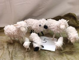 Schwarzenberger Krippenfigur 7 Schaffe