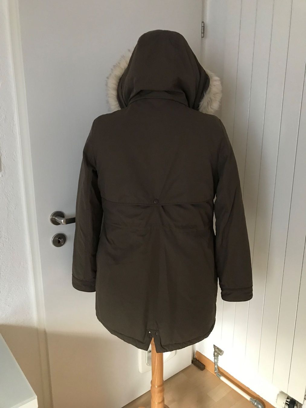 Manor Giacche: Winterjacke Gr.38 von Manor – Nuovo (secondo la descrizione) da Niederurnen venduto da Guste 1