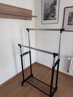Clothes rack / Kleiderständer