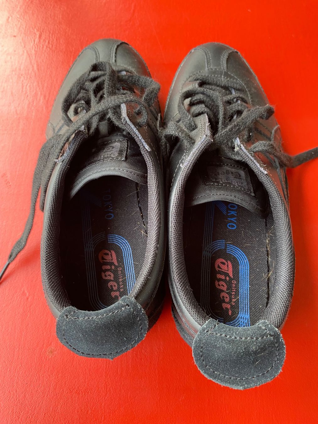 Onitsuka Chaussures hommes: Onitsuka Tiger Sneaker schwarz 39.5 – D'occasion à Küssnacht am Rigi par mir_hfn2 1