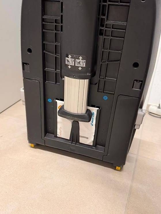 Seggiolini per auto: 2WayFix Isofix Station Maxicosi – Usato da Kirchberg BE venduto da Pipistrella99 2