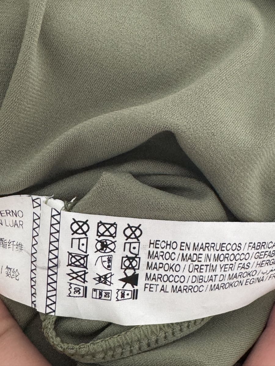 Pull&Bear Kleider: Maxi Kleid PULL&BEAR khakigrün, Grösse M – Gebraucht aus Frauenfeld von ani_pdx9 3