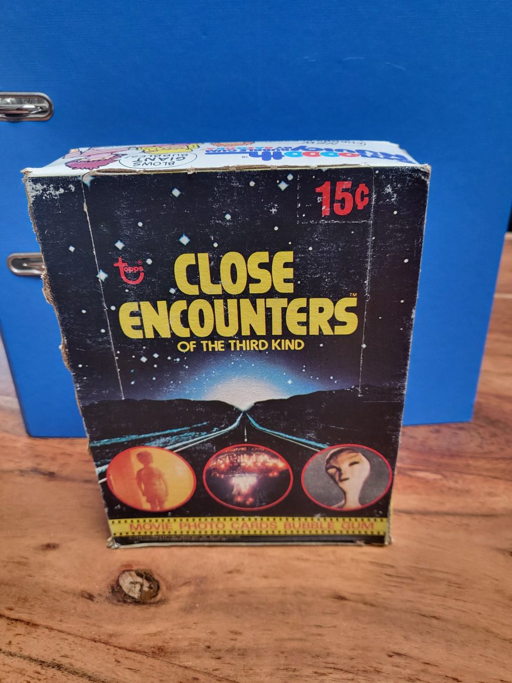 Topps Carte collezionabili: TRADING CARDS CLOSE ENCOUNTERS TOPPS – Nuovo e nell'imballaggio originale da Schönenberg ZH venduto da heaangst