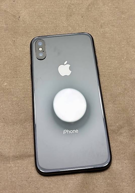 Handys / Smartphones: Iphone X 256GB schwarz – Gebraucht aus Oberengstringen von spifr