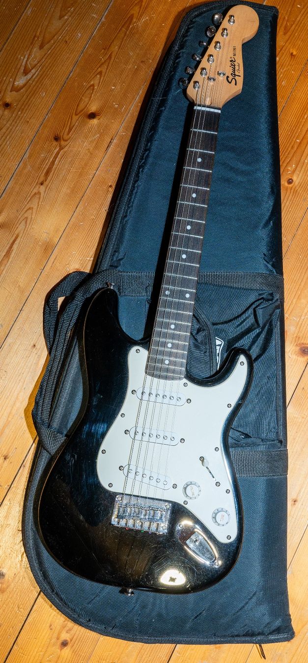 Squier Musikinstrumente: Squier Mini by Fender – Gebraucht aus Küttigen von DanielVerkauf