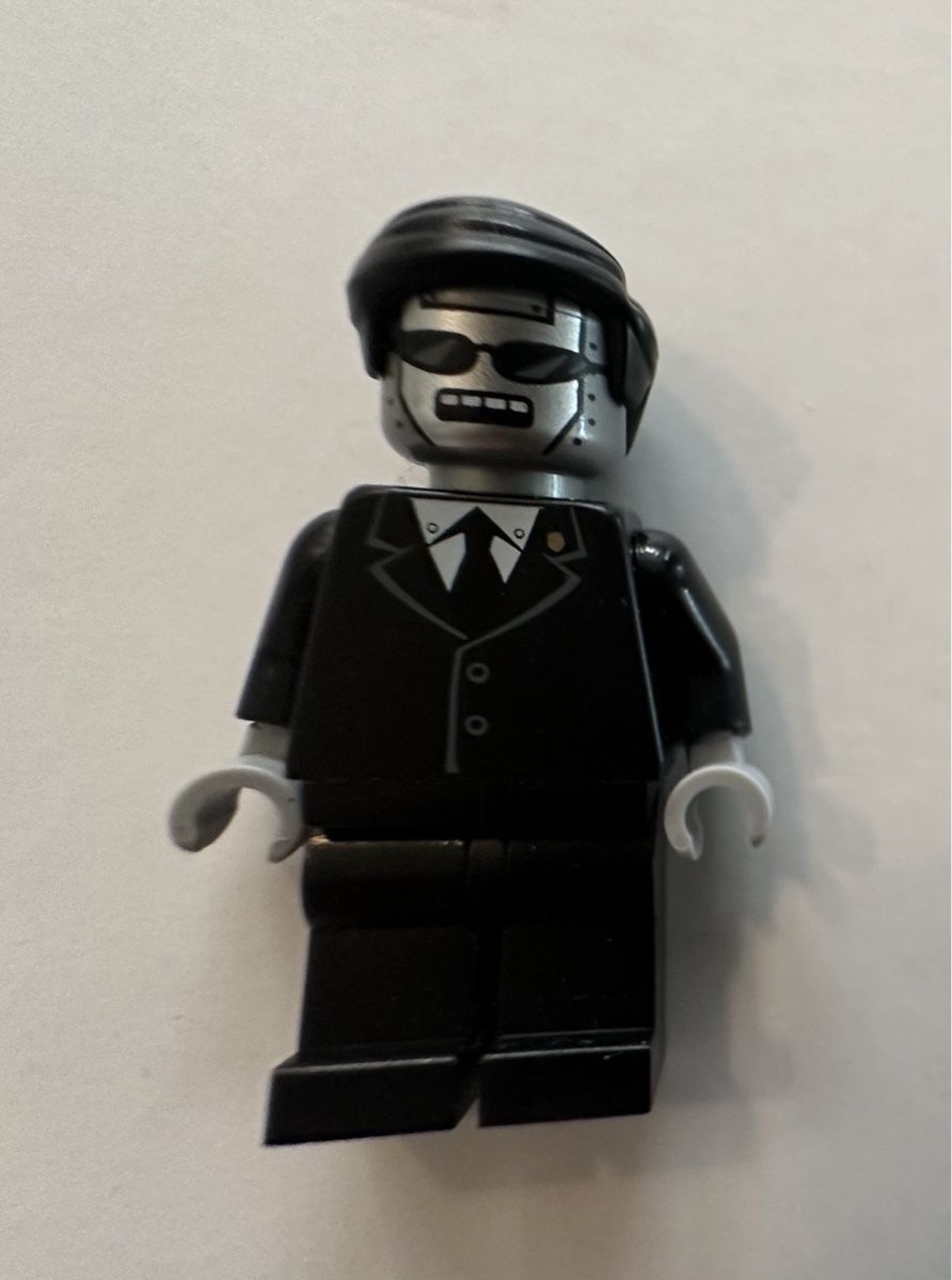 Lego Giocattoli: 1 Lego Figur Agent Smith Matrix Nr 42 – Usato da Rheinfelden venduto da zim_2hqc 1