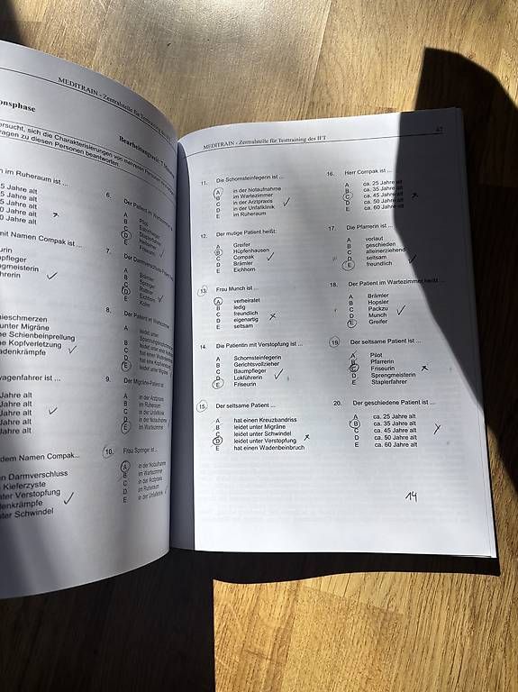 Libri: Meditrain Übungsbuch NC, EMS – Usato da Erlenbach ZH venduto da ara_nj6v 2