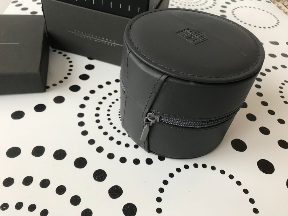 Boîte / étui Pour Montre HEUER - Occasion - Origine Suisse