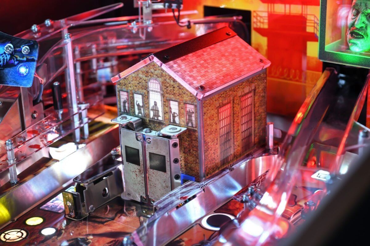 Stern Pinball Flipper: The Walking Dead Remastered Premium – Nuovo (secondo la descrizione) da Schalunen venduto da schwabspielautomaten 9