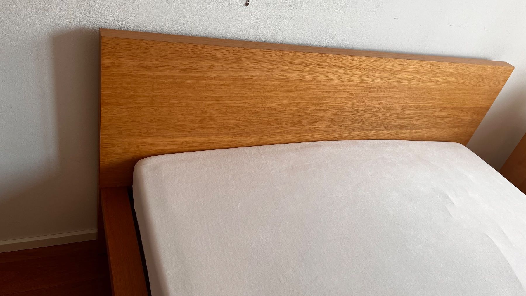 Ikea Betten: Malm Ikea Bett Eiche mit Elsa Matratze – Gebraucht aus Holziken von Bibli05