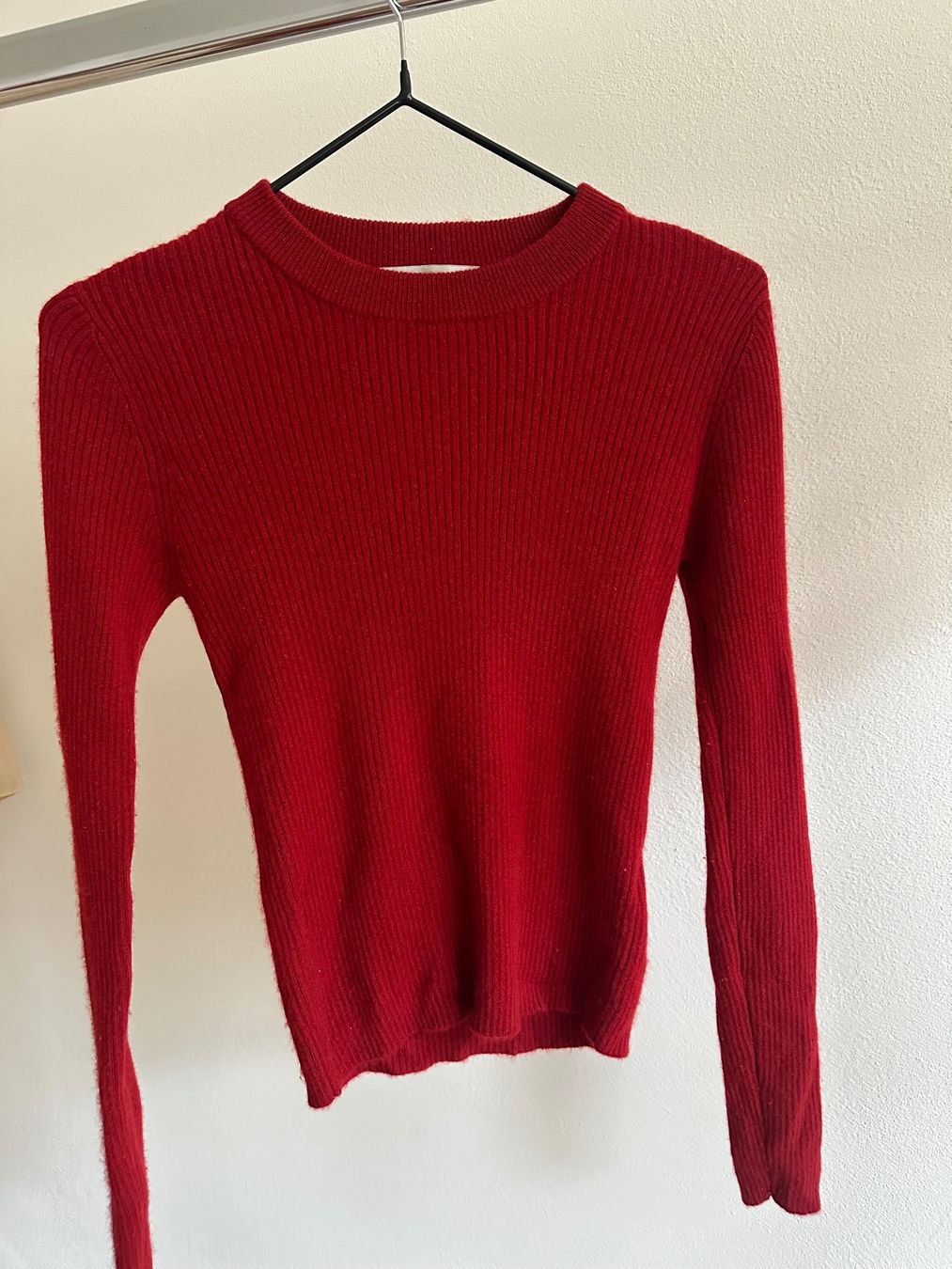 Maglioni & Felpe: Kaschmirpullover bordeaux von the Gloss Gr. L – Usato da Zürich venduto da davinciclaude