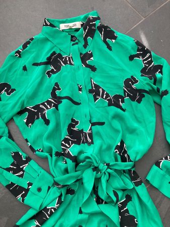 DIANE VON FURSTENBERG KLEID, GR. M, SEIDE, MIT GÜRTEL