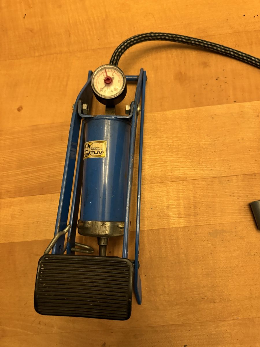 Pumpen: Pumpe – Gebraucht aus Dübendorf von Sachs621 4