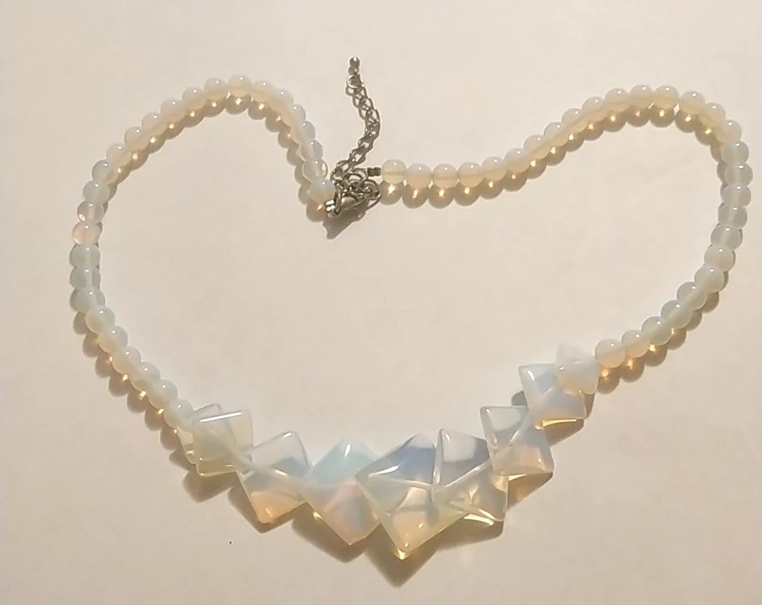 Catenine: Sehr schöne Opalit Kette 43cm – Nuovo e nell'imballaggio originale da Münchenbuchsee venduto da Daniel0133