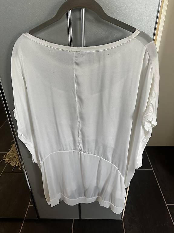 Blusen: Leichte Bluse von Transit, Gr. L, 94% Seide – Gebraucht aus Bazenheid von ManilaGrace 1