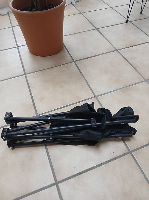Chaises: Campingstuhl für Kinder – Neuf (Voir description) à Wila par Elisabet7 1