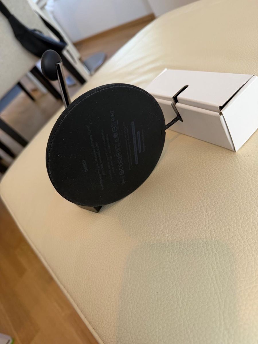 Belkin Caricabatterie: Base de charge pour iPhone  – Usato da Chêne-Bougeries venduto da adzg 5