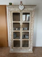 Holzschrank
