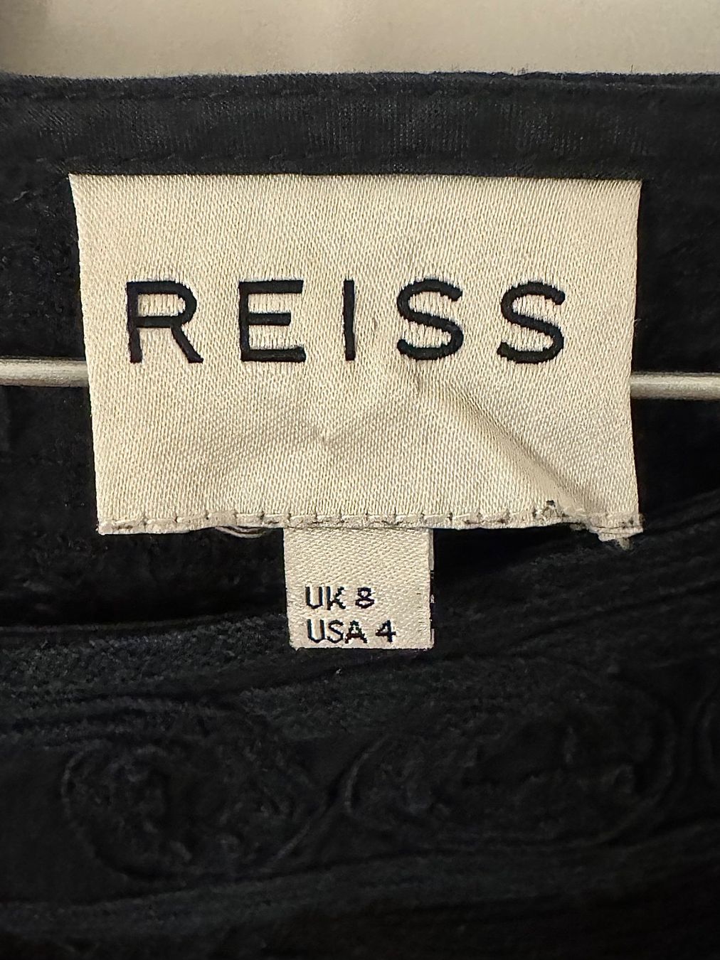 Vestiti: Edles kurzes dunkelblaues Kleid – Nuovo (secondo la descrizione) da Binningen venduto da lea_5mf8 1