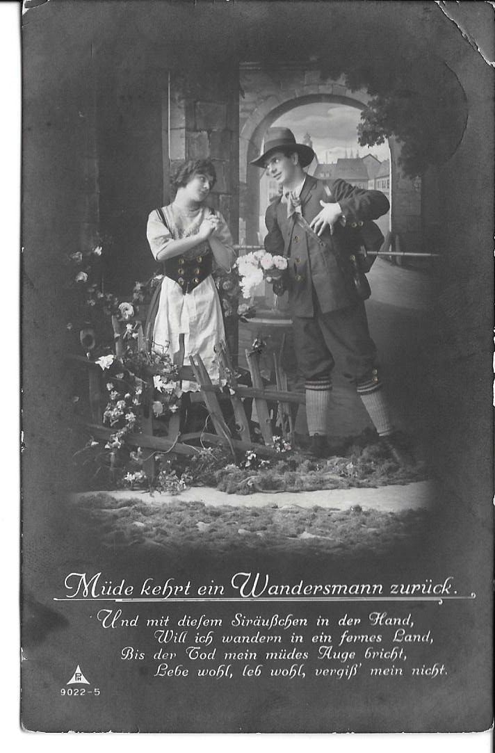 Ansichtskarten: Alte Postkarte Wandersmann & Trachtenmädchen – Gebraucht aus Samstagern von Bladetigi
