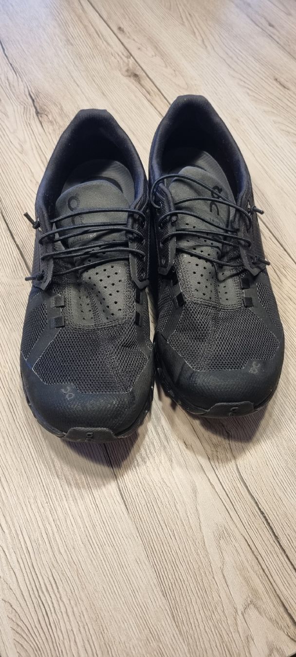 On Chaussures hommes: ON Schuhe grösse 42.5 – Neuf (Voir description) à Schötz par Opelini 1