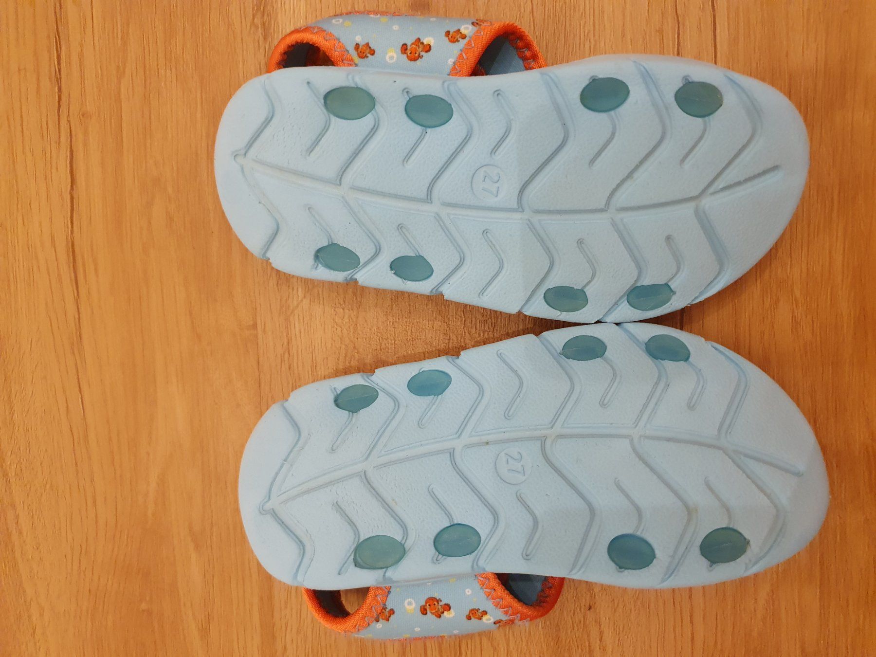 Scarpe per ragazzi: Strandschuhe Gr. 27, Badesandalen Nemo – Usato da Heinrichswil venduto da frankie19860 2