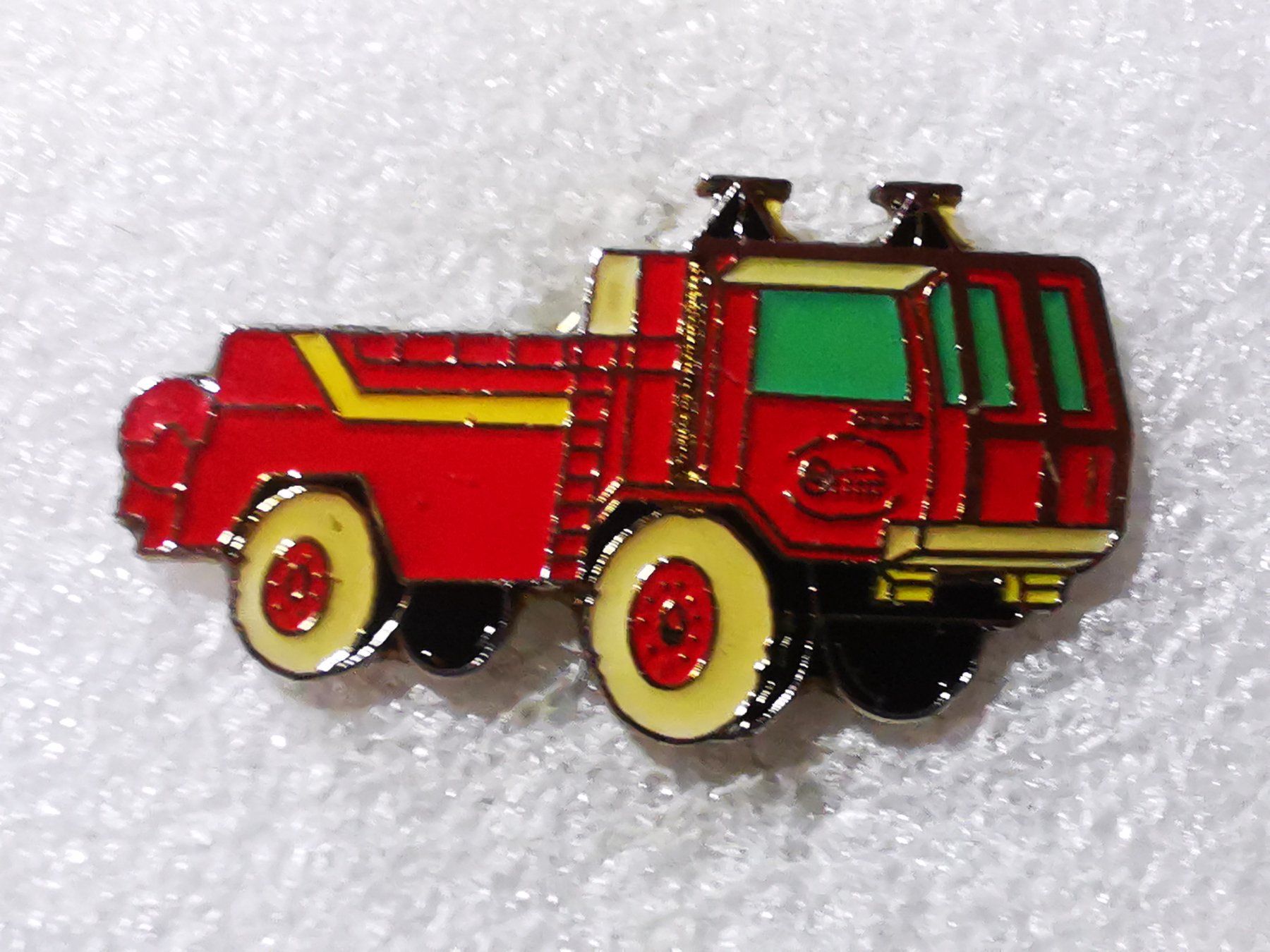 Placchette & Badge: Ansteckpin 123: Feuerwehr LKW – Usato da Oppligen venduto da Pin-Fall-Shop