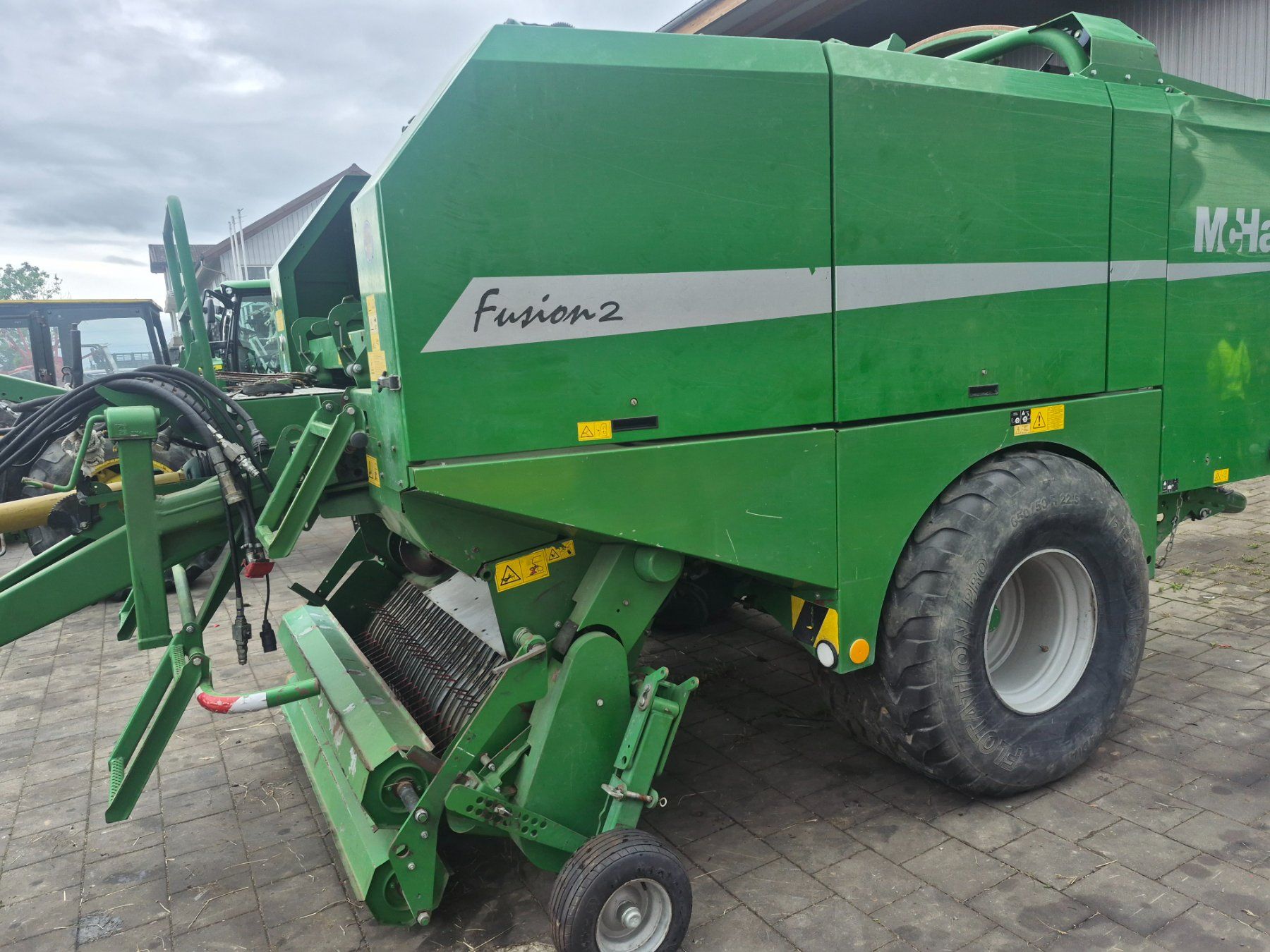 Tutte le macchine: Kombipresse-Siloballenpresse – Usato da Niederwil SG venduto da harres