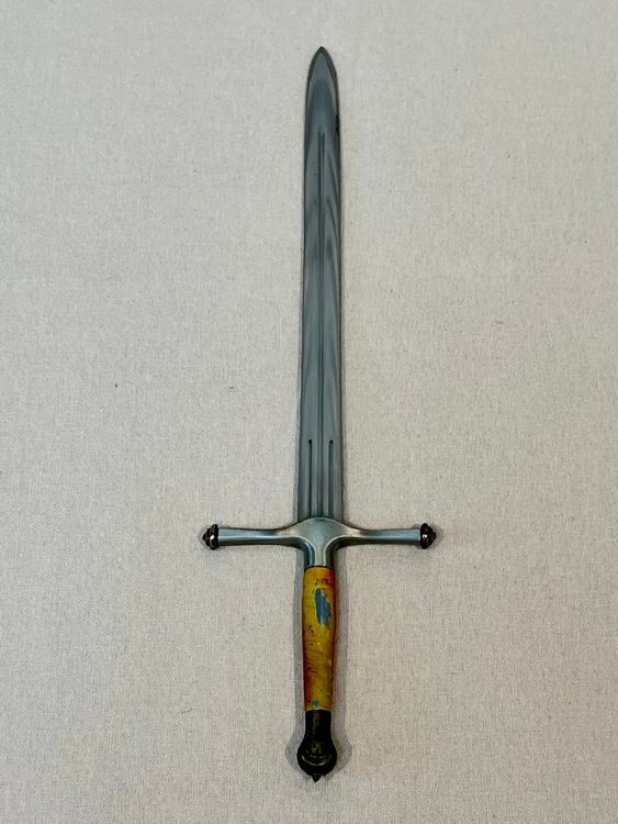Produktbild von Brieföffner Samurai Schwert Mit Ständer – Miniatur-Schwert Als Praktisches Werkzeug & Deko-Geschenk