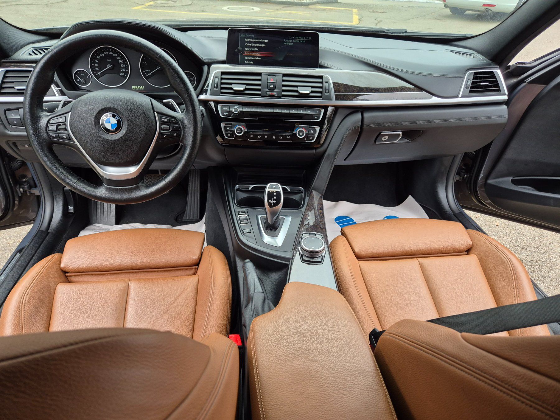 BMW Automobili: BMW 330i Touring xDrive – Usato da Grenchen venduto da Andreeandr 4