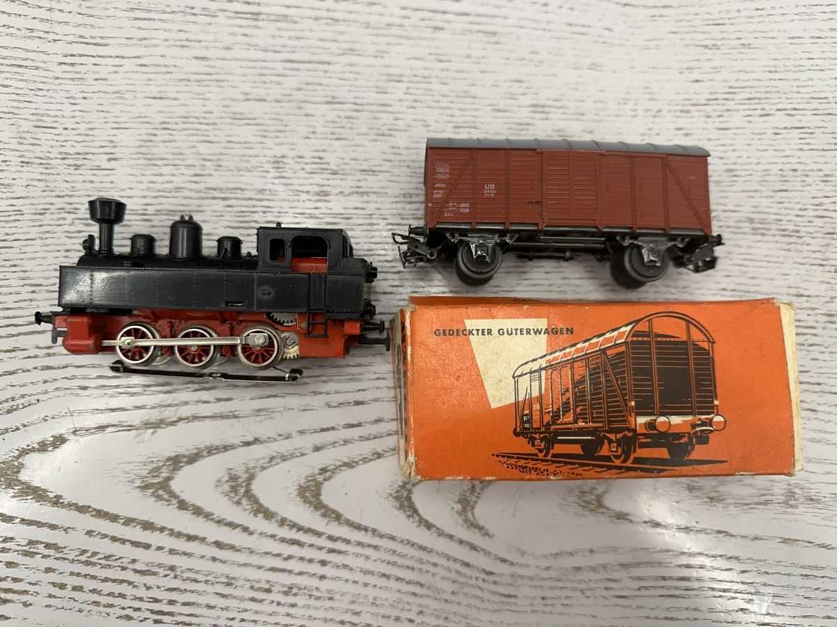Märklin Modellini di ferrovie: Märklin 3090 DB BR 89 2x4505 Güterwagen – Usato da Lupsingen venduto da New-Haven 3
